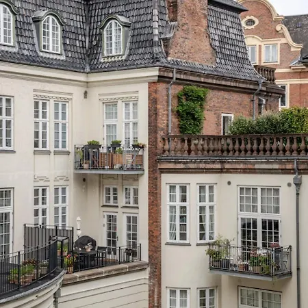 Spacious With Private Terrace * Kopenhaga