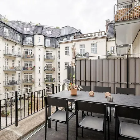 Apartament Spacious With Private Terrace *
